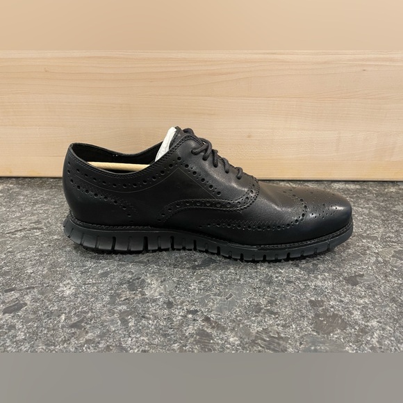 Cole Haan ZeroGrand Wingtip Oxfords - 11.5 WIDE - Black - Picture 8 of 10